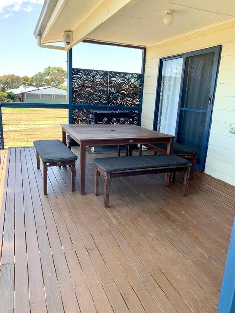 Sandcastle - A Esplanade Place, Stunning Views - Yamba Accommodation 2