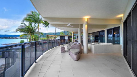 Sandcastle - Yamba Accommodation 2