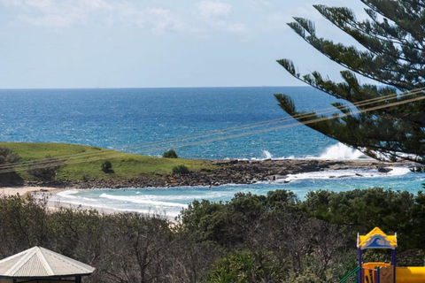 Sandilands One - Oceanstays - Yamba Accommodation 1