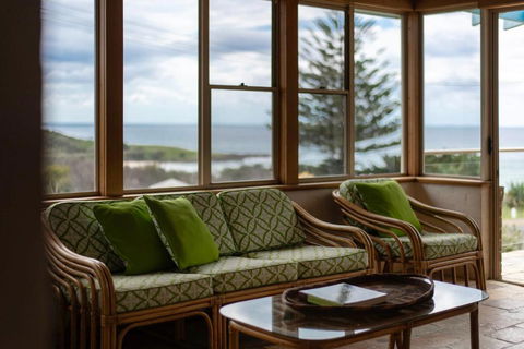 Sandilands One - Oceanstays - Yamba Accommodation 2