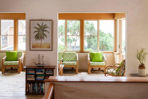 Sandilands One - Oceanstays - Yamba Accommodation 3