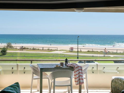 Sandrift Beachfront Apartments - Yamba Accommodation 2