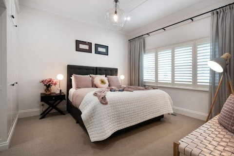 Sandringham - Yamba Accommodation 1