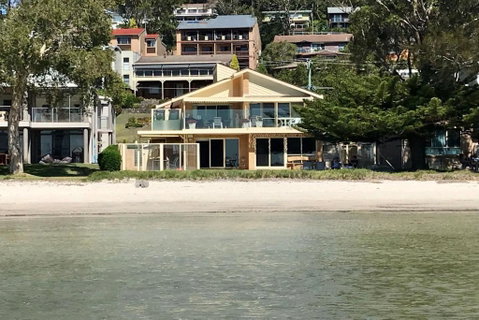 Sandy Beach House Corlette Unit 1 Waterfront WI-FI Aircon - Yamba Accommodation 0