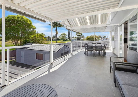 Sandy Dreams - Yamba Accommodation 0