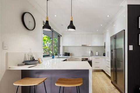 Sandy Dunes Retreat Pet-Friendly Wurtulla Home - Yamba Accommodation 3