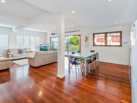 Seagrass Unit 2 - Yamba Accommodation 1