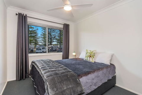 Seawest 1 - Entrance Harbour Street - Yamba Accommodation 3