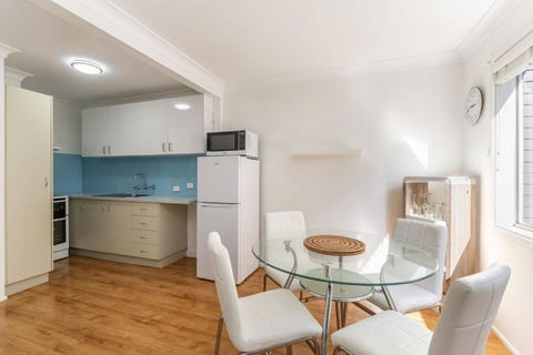 Seawest 1 - Entrance Harbour Street - Yamba Accommodation 1