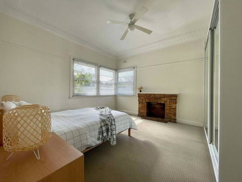 Serene Countryside Escape Spacious 3BR Retreat Near Wineries - Yamba Accommodation 2