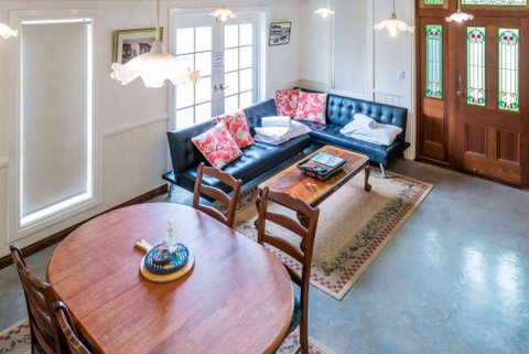 Studio In Ashgrove W Bedroom Loft - Yamba Accommodation 0