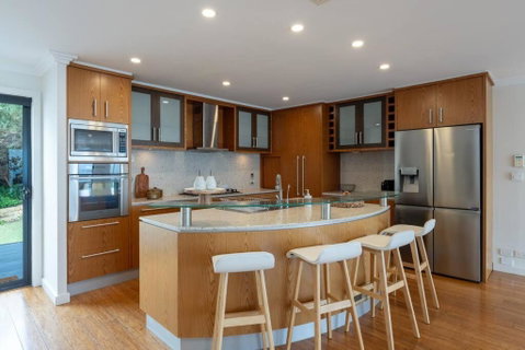 Sun Seeker At Marino - Expansive Luxury Pool Home - Yamba Accommodation 3