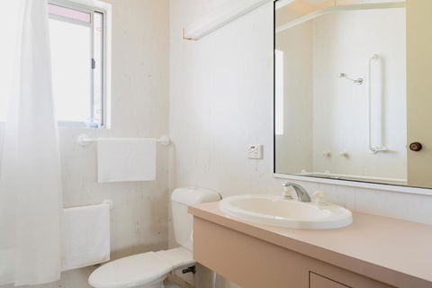 Tarcutta Retreat - Yamba Accommodation 1