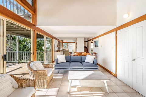 The Hideaway In Angourie - Hear The Waves Break On Spooky Beach - Yamba Accommodation 3