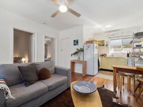 Beachside Apartment - Yamba Accommodation 3