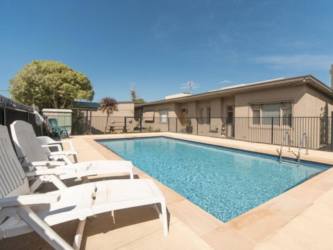 Beachside Apartment - Yamba Accommodation 0