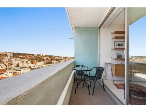 Beachside Paradise - Ocean Views, Central Position - Yamba Accommodation 3