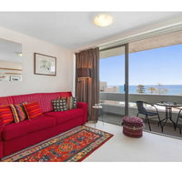 Beachside Paradise - Ocean Views Central Position - Yamba Accommodation