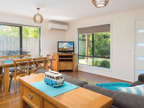 Beachside Villa Cowes - Yamba Accommodation 3