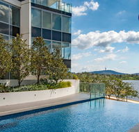 Beautiful Modern Lake View Apartment - Yamba Accommodation