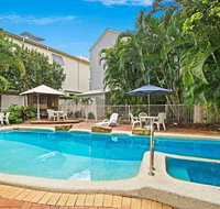 Beautiful North Facing River Views at Noosaville - Unit 4 Riverside 235 Gympie Tce