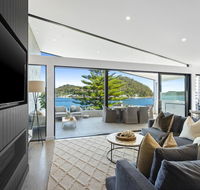 Beauty on Booker Bay - Yamba Accommodation
