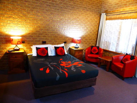 Beechworth Carriage Motor Inn - Yamba Accommodation 3
