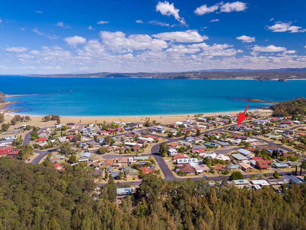 Maloneys Beach NSW Yamba Accommodation