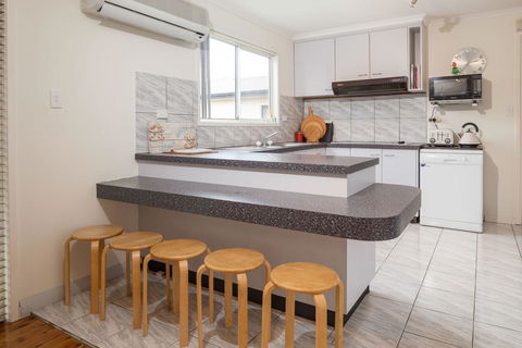Belbowrie Beach House - Yamba Accommodation 3