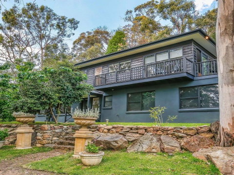 Bellara - Your Home Among The Gum Trees! - Yamba Accommodation 0