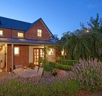 Bellerive House - Yamba Accommodation