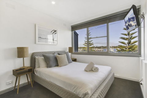 Bellevue On The Lakes - Yamba Accommodation 3