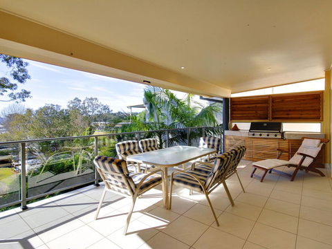 Bellima Beach House', 9 Jackson Close - Huge Duplex With Air Con And Fabulous Views - Yamba Accommodation 2