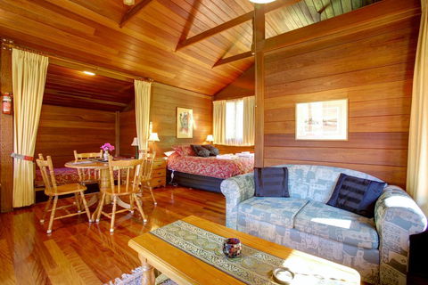 Bellingen Koompartoo Retreat - Yamba Accommodation 0