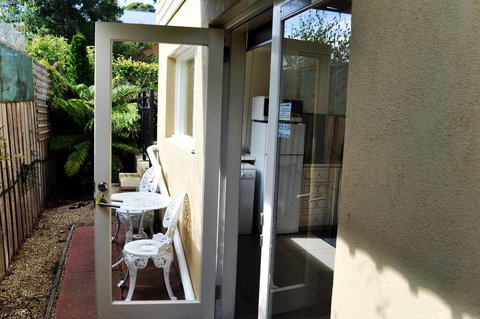 Belton Apartments - The Studio - Yamba Accommodation 2