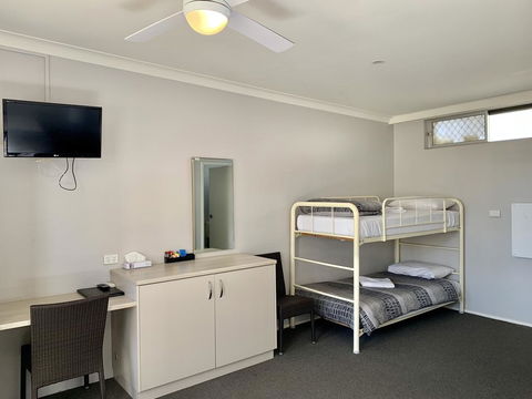 Bermagui Beach Hotel - Yamba Accommodation 1