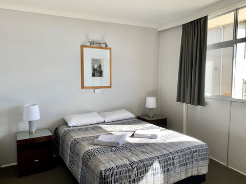 Bermagui Beach Hotel - Yamba Accommodation 2