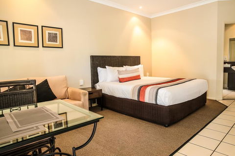 Best Western Bungil Creek Motel - Yamba Accommodation 0