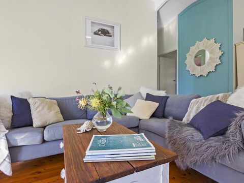 Between 2 Beaches - Comfortable Private Sanctuary - Yamba Accommodation 0