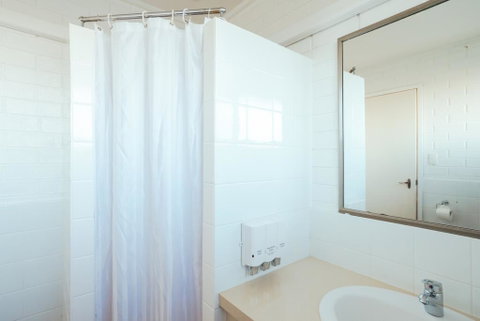 Big Windmill Corporate & Family Motel - Yamba Accommodation 2