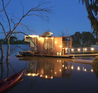 Bill's Boathouse - Yamba Accommodation