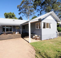 Bimbadeen - Comfortable country styled house - Yamba Accommodation