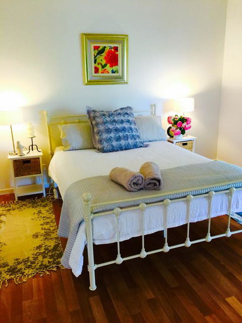 Birchwood Cottage - Yamba Accommodation 3
