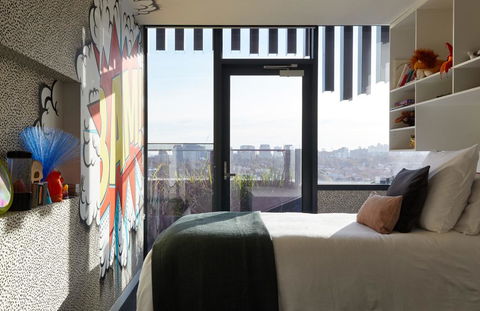 Birdcage Penthouse Luxury Melbourne Ultra Modern Industrial Chic - Yamba Accommodation 2