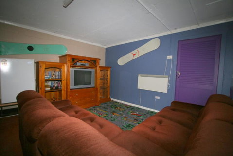 Blizzard Bunny Lodge - Yamba Accommodation 3