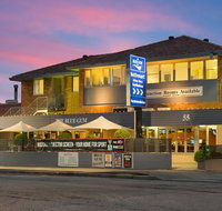 Blue Gum Hotel - Yamba Accommodation