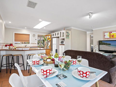 Blue Haze - Air Conditioned Comfort - Yamba Accommodation 0