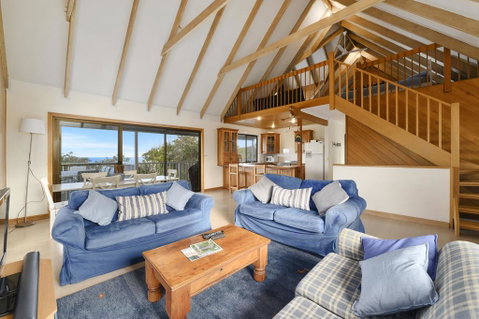 Blue Oar Beach House - Yamba Accommodation 3