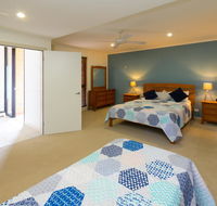 Blue Water Retreat - Downstairs - Yamba Accommodation