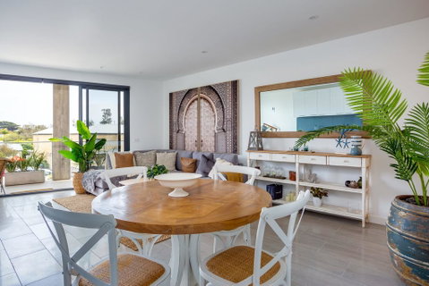 Blue Waters On The Beach: Absolute Beachfront, Views - Yamba Accommodation 1